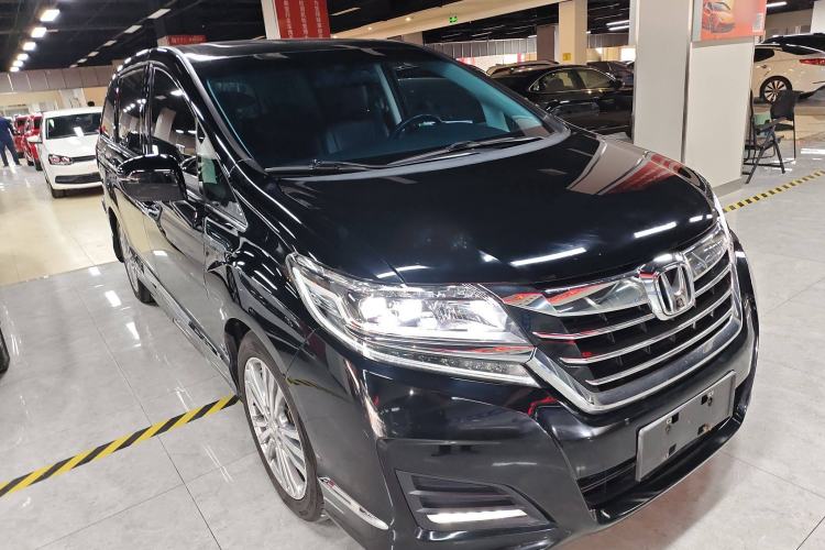 Used Honda Elysion 2016 2.4L Classic Edition Exterior 2