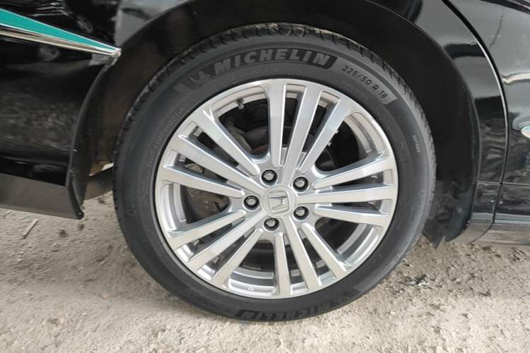 Used Honda Elysion 2016 2.4L Luxury Edition Exterior 5