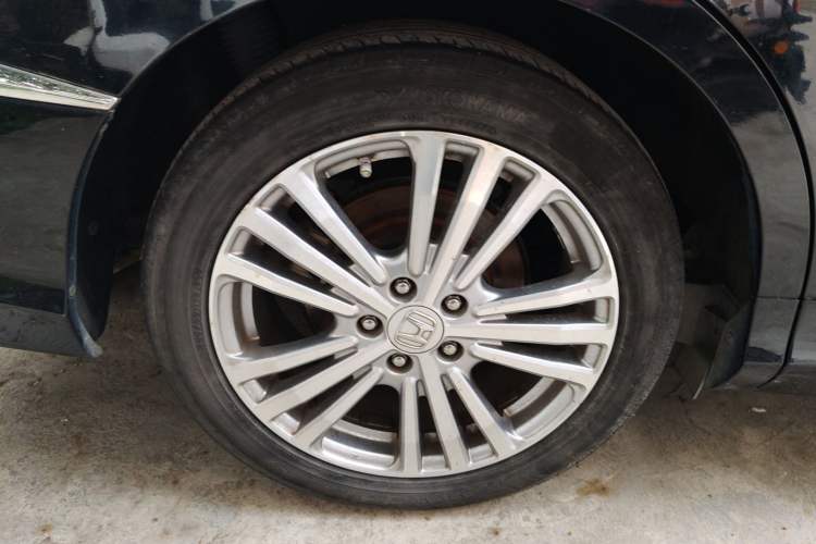 Used Honda Elysion 2016 2.4L Style Edition Exterior 5