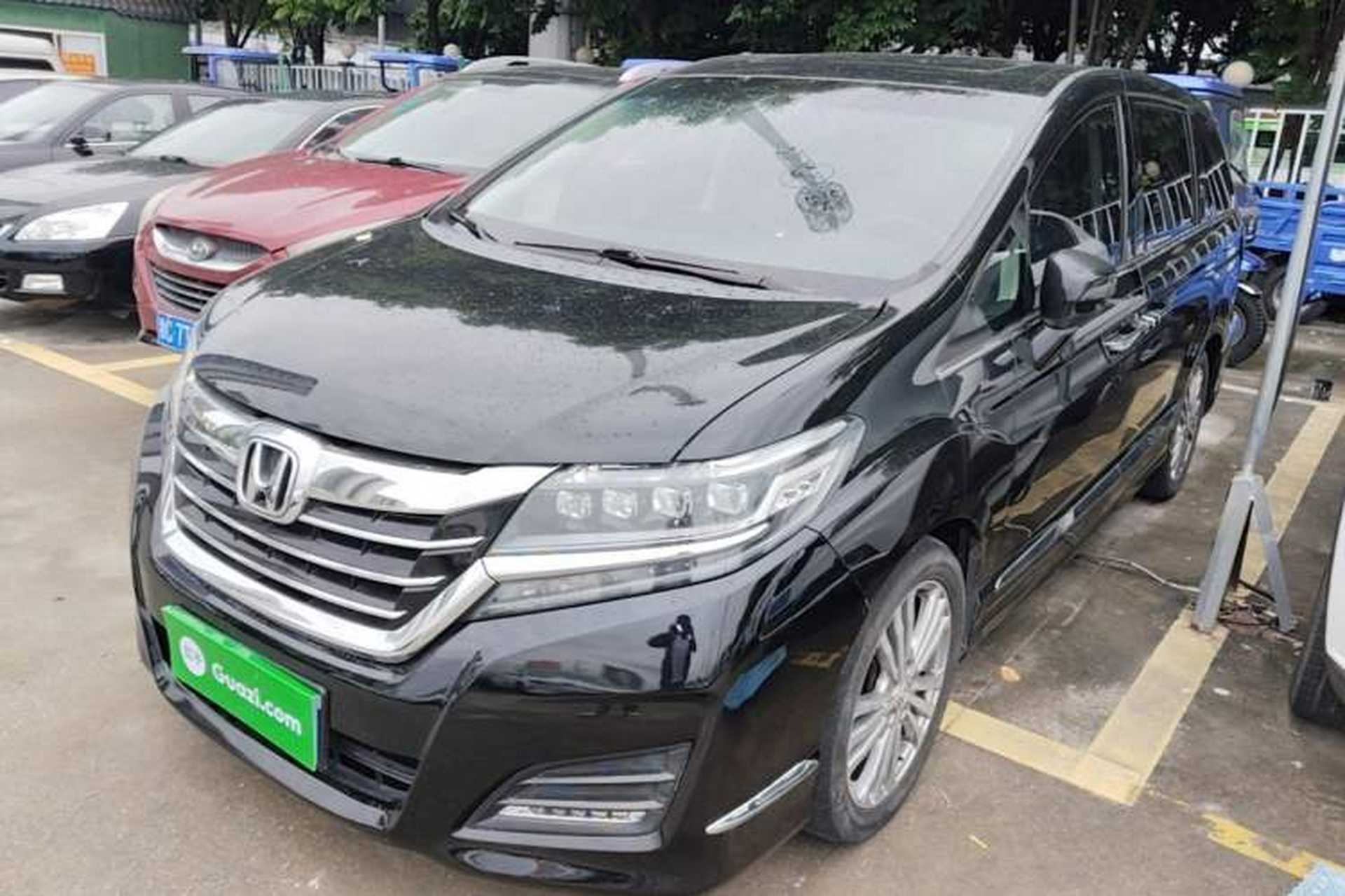 Used Honda Elysion 2016 2.4L Luxury Edition Front Left 45 Deg