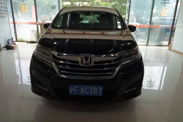 Used Honda Elysion 2016 2.4L Luxury Edition Front