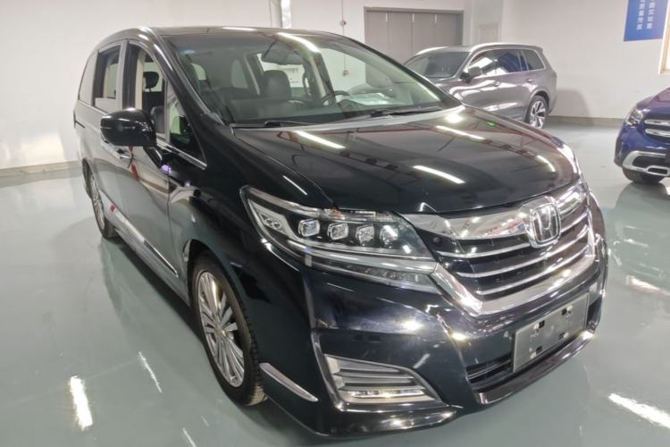 Used Honda Elysion 2016 2.4L Supreme Edition Front Right 45 Deg