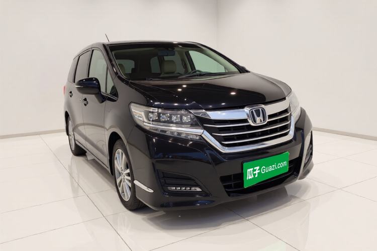 Used Honda Elysion 2016 2.4L Supreme Edition Front Right 45 Deg