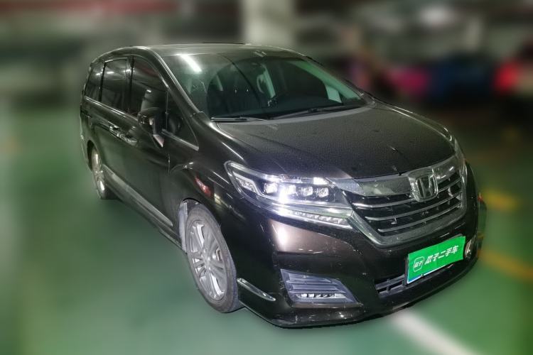 Used Honda Elysion 2016 2.4L Supreme Edition Front Right 45 Deg
