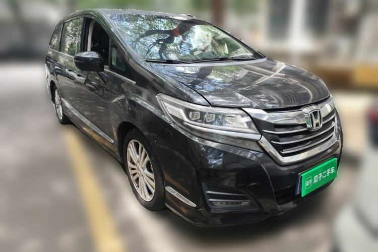 Used Honda Elysion 2016 2.4L Style Edition Front Right 45 Deg