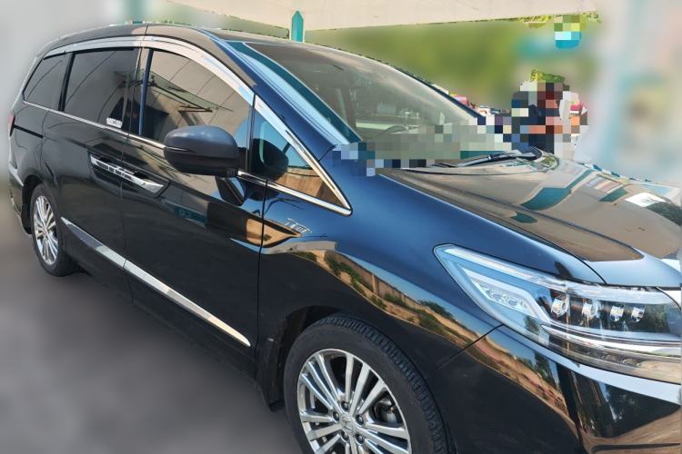 Used Honda Elysion 2016 2.4L Luxury Edition Front Right 45 Deg