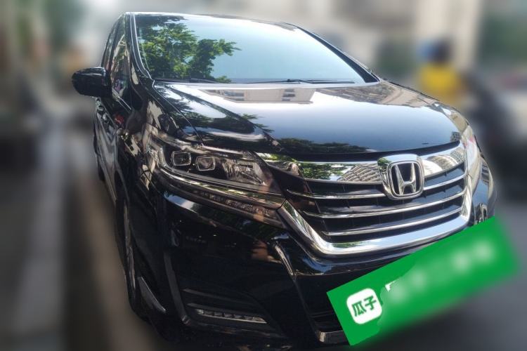 Used Honda Elysion 2016 2.4L Classic Edition Front Right 45 Deg