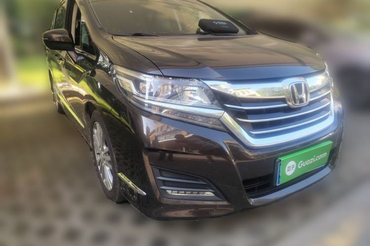 Used Honda Elysion 2016 2.4L Style Edition Front Right 45 Deg