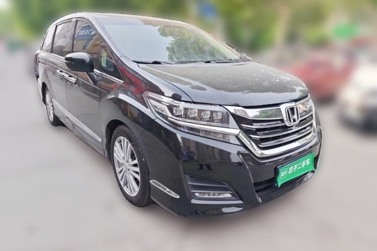 Used Honda Elysion 2016 2.4L Luxury Edition Front Right 45 Deg