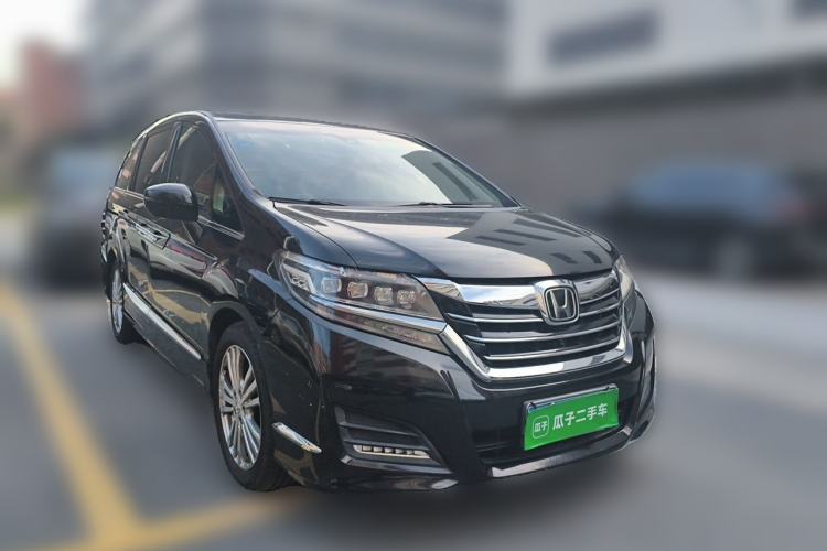 Used Honda Elysion 2016 2.4L Supreme Edition Front Right 45 Deg