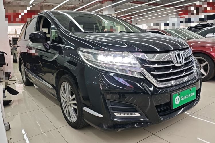 Used Honda Elysion 2016 2.4L Luxury Edition Front Right 45 Deg