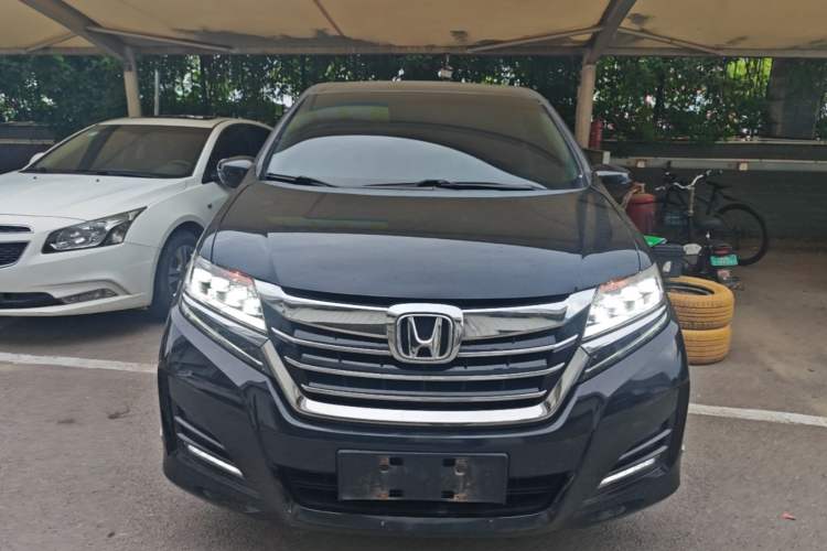 Used Honda Elysion 2016 2.4L Luxury Edition Front