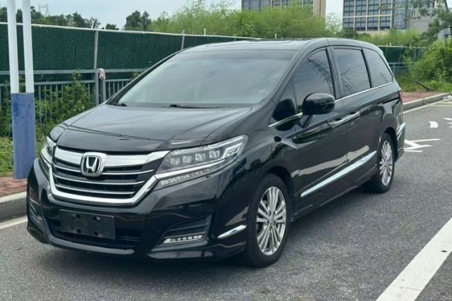 Honda Elysion 2016 2.4L Luxury Edition de segunda mano