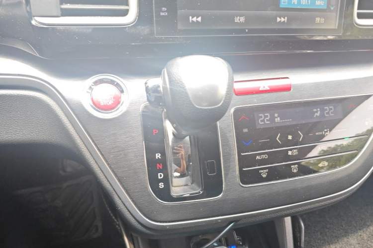 Used Honda Elysion 2016 2.4L Comfort Edition Gear Lever