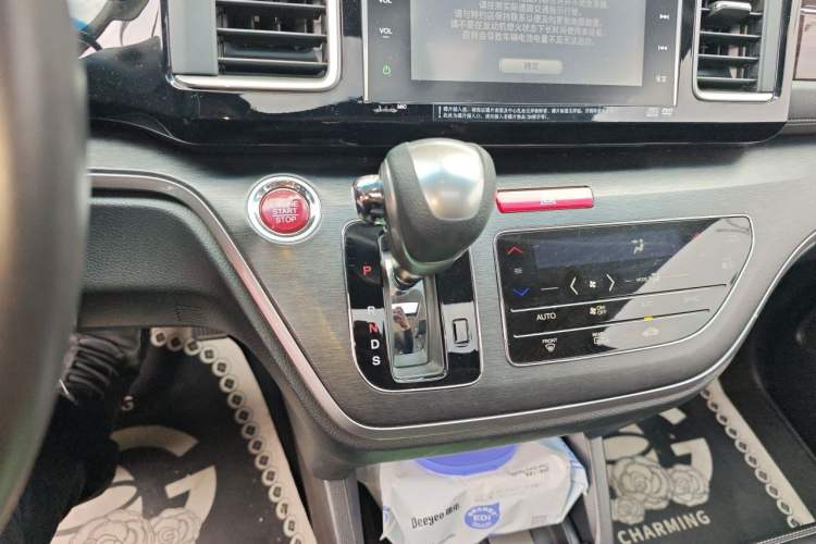 Used Honda Elysion 2016 2.4L Supreme Edition Gear Lever