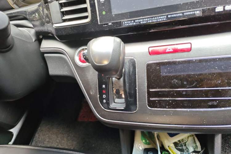 Used Honda Elysion 2016 2.4L Supreme Edition Gear Lever