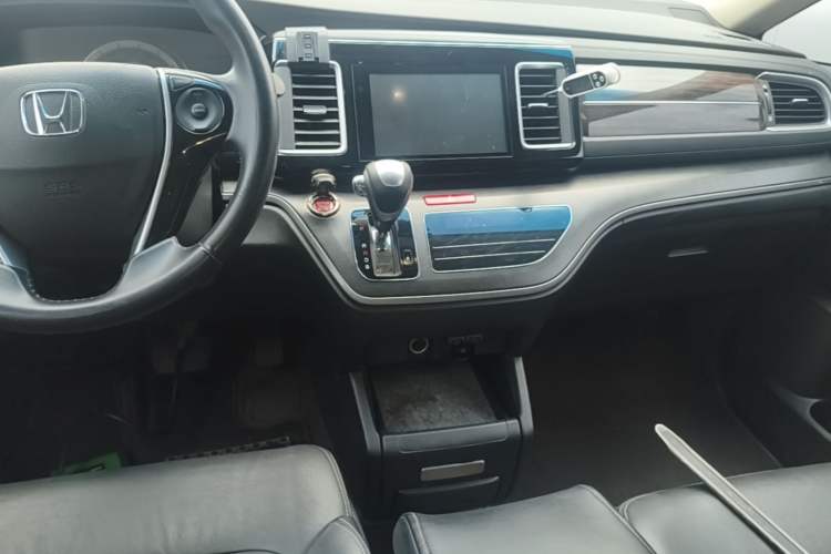 Used Honda Elysion 2016 2.4L Style Edition Gear Lever