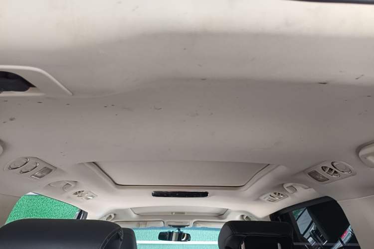 Used Honda Elysion 2016 2.4L Luxury Edition Headliner