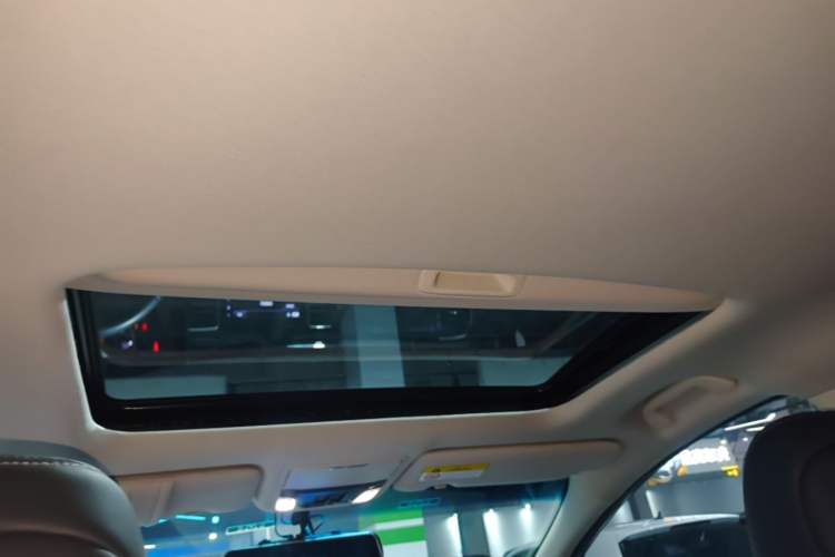 Used Honda Elysion 2016 2.4L Luxury Edition Headliner