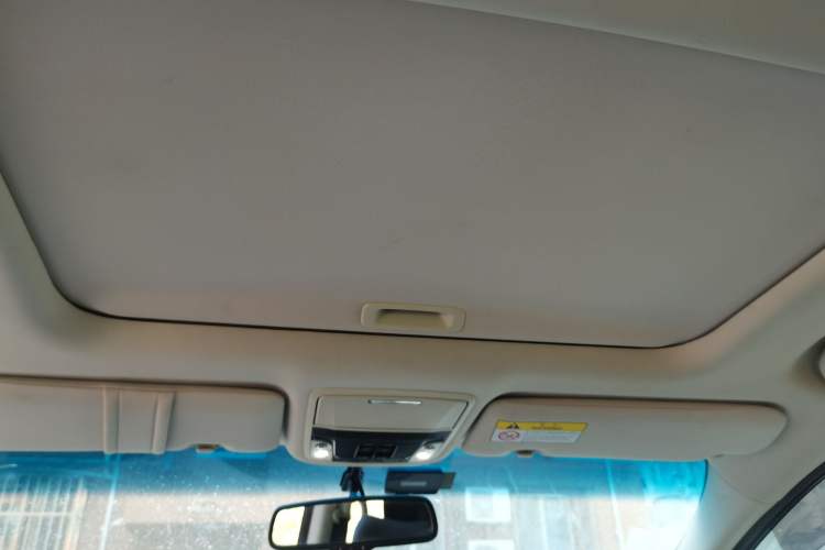 Used Honda Elysion 2016 2.4L Luxury Edition Headliner