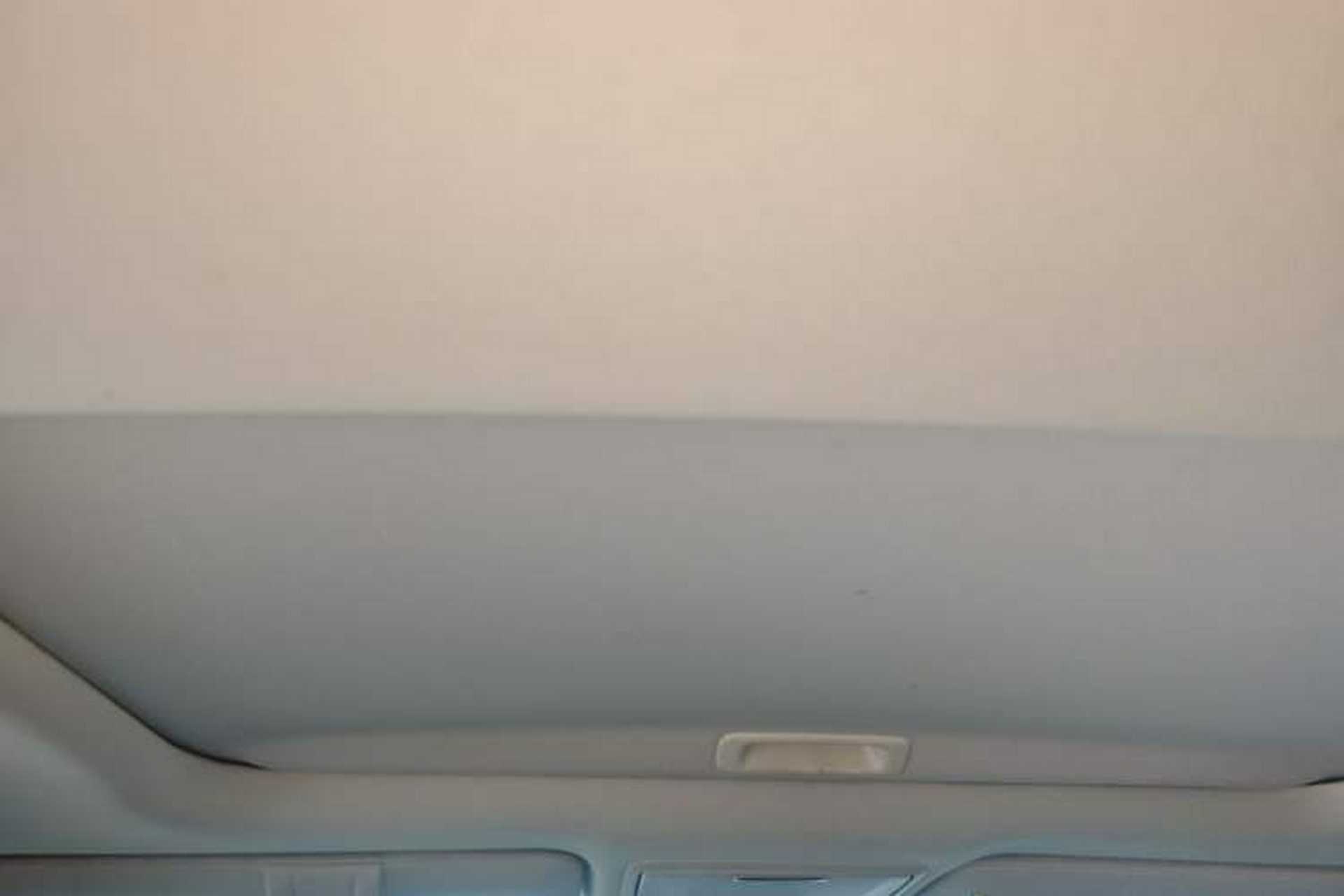 Used Honda Elysion 2016 2.4L Style Edition Headliner