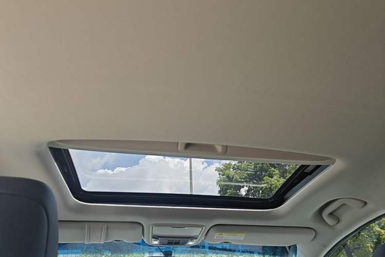Used Honda Elysion 2016 2.4L Style Edition Headliner
