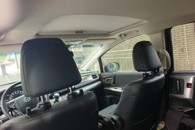 Used Honda Elysion 2016 2.4L Luxury Edition Headliner