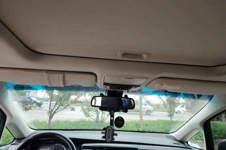 Used Honda Elysion 2016 2.4L Supreme Edition Headliner