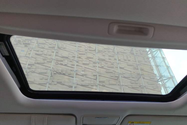 Used Honda Elysion 2016 2.4L Style Edition Headliner