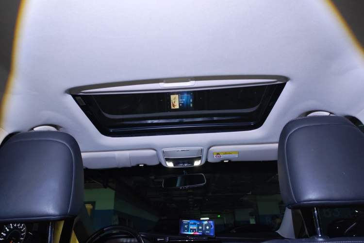 Used Honda Elysion 2016 2.4L Luxury Edition Headliner