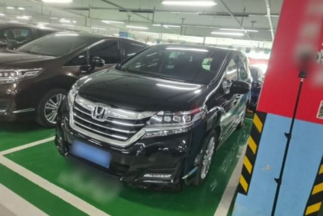 Used Honda Elysion 2016 2.4L Luxury Edition
