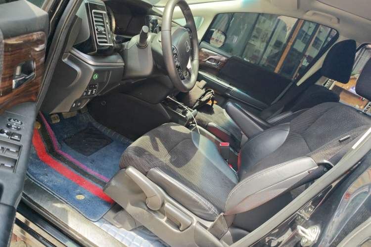 Used Honda Elysion 2016 2.4L Classic Edition Left Front Seat