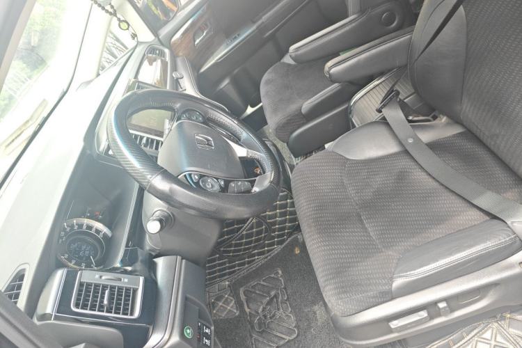 Used Honda Elysion 2016 2.4L Comfort Edition Left Front Seat