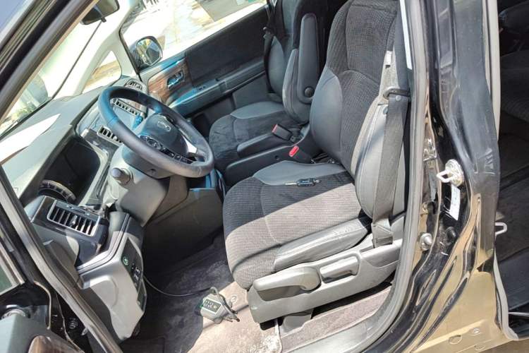 Used Honda Elysion 2016 2.4L Classic Edition Left Front Seat
