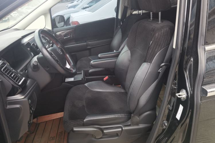 Used Honda Elysion 2016 2.4L Classic Edition Left Front Seat