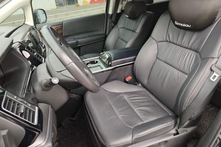 Used Honda Elysion 2016 2.4L Supreme Edition Left Front Seat