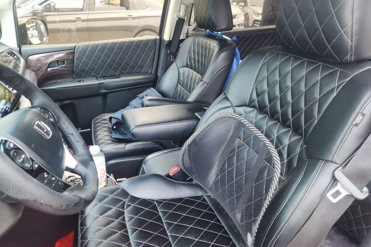 Used Honda Elysion 2016 2.4L Luxury Edition Left Front Seat
