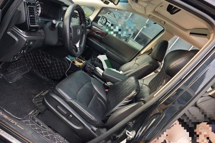 Used Honda Elysion 2016 2.4L Luxury Edition Left Front Seat