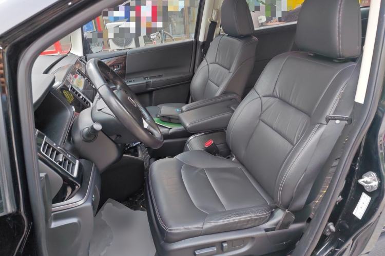 Used Honda Elysion 2016 2.4L Luxury Edition Left Front Seat