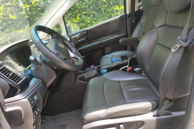 Used Honda Elysion 2016 2.4L Luxury Edition Left Front Seat