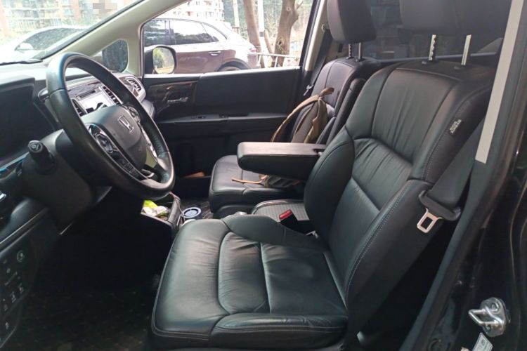 Used Honda Elysion 2016 2.4L Supreme Edition Left Front Seat