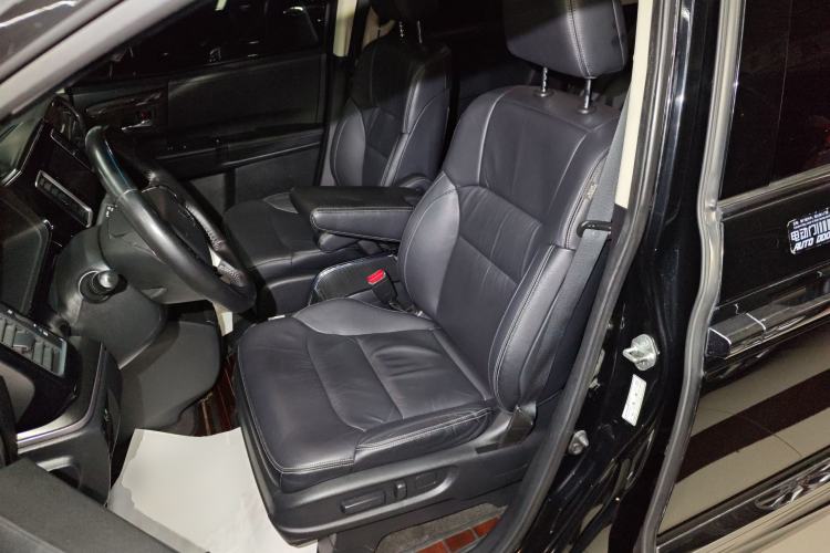 Used Honda Elysion 2016 2.4L Luxury Edition Left Front Seat