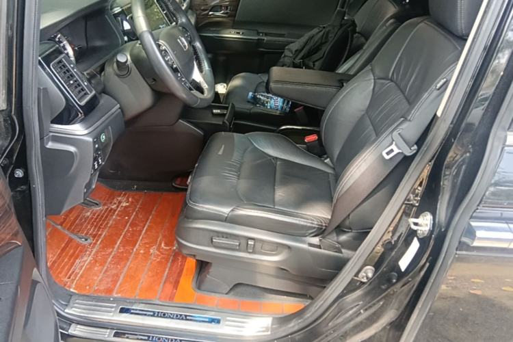 Used Honda Elysion 2016 2.4L Luxury Edition Left Front Seat