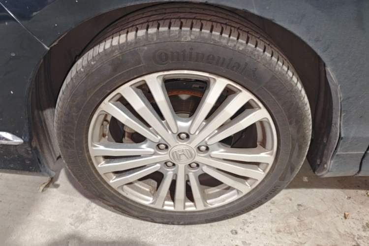 Used Honda Elysion 2016 2.4L Luxury Edition Left Front Wheel Hub