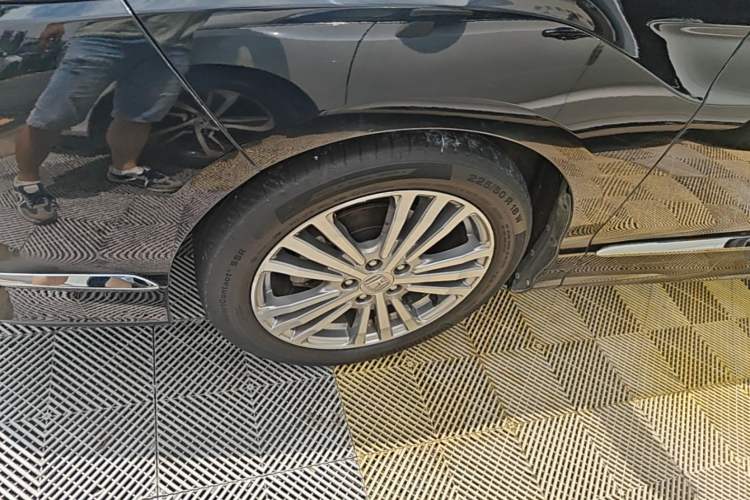 Used Honda Elysion 2016 2.4L Style Edition Left Front Wheel Hub