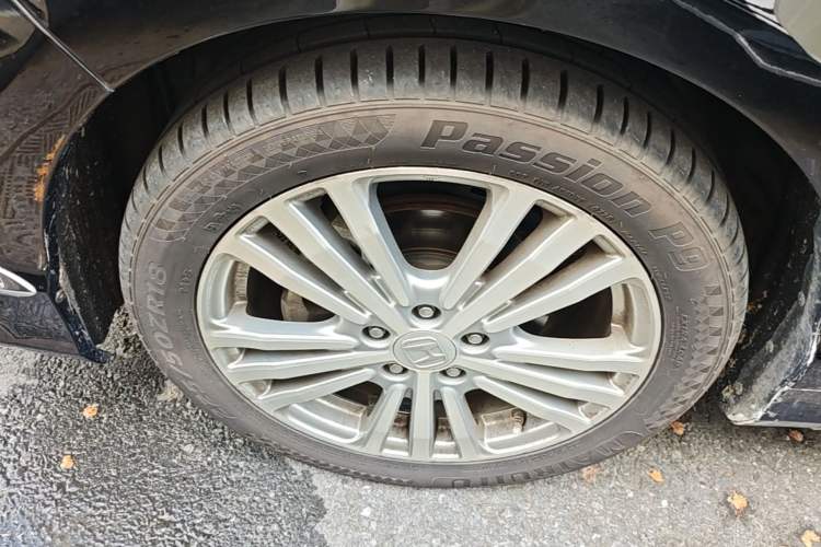 Used Honda Elysion 2016 2.4L Classic Edition Left Front Wheel Hub