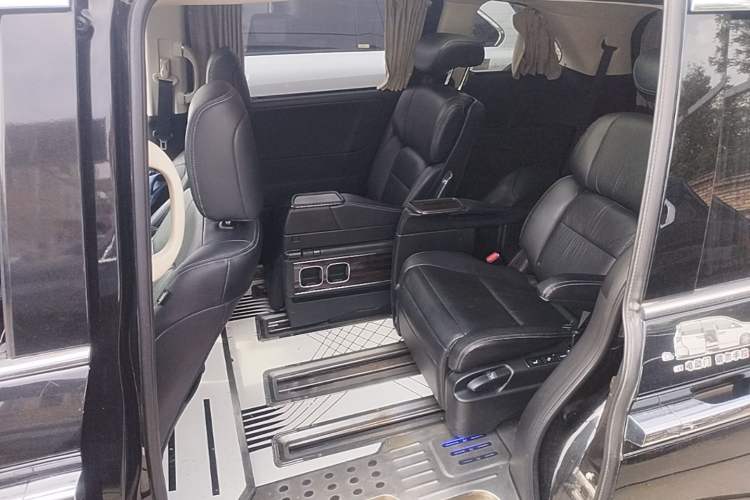 Used Honda Elysion 2016 2.4L Luxury Edition Left Rear Seat
