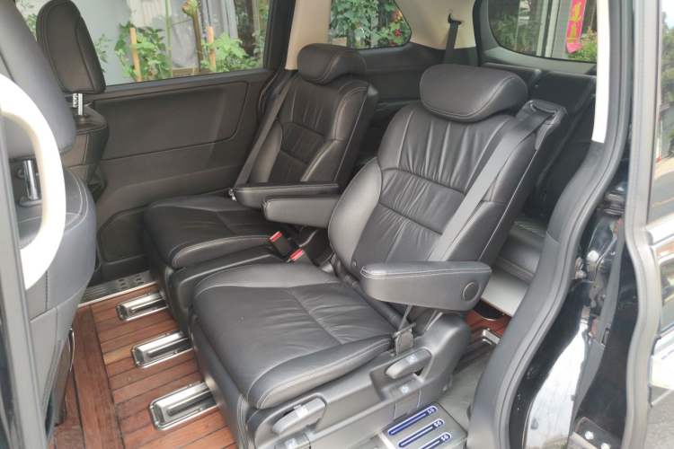 Used Honda Elysion 2016 2.4L Style Edition Left Rear Seat
