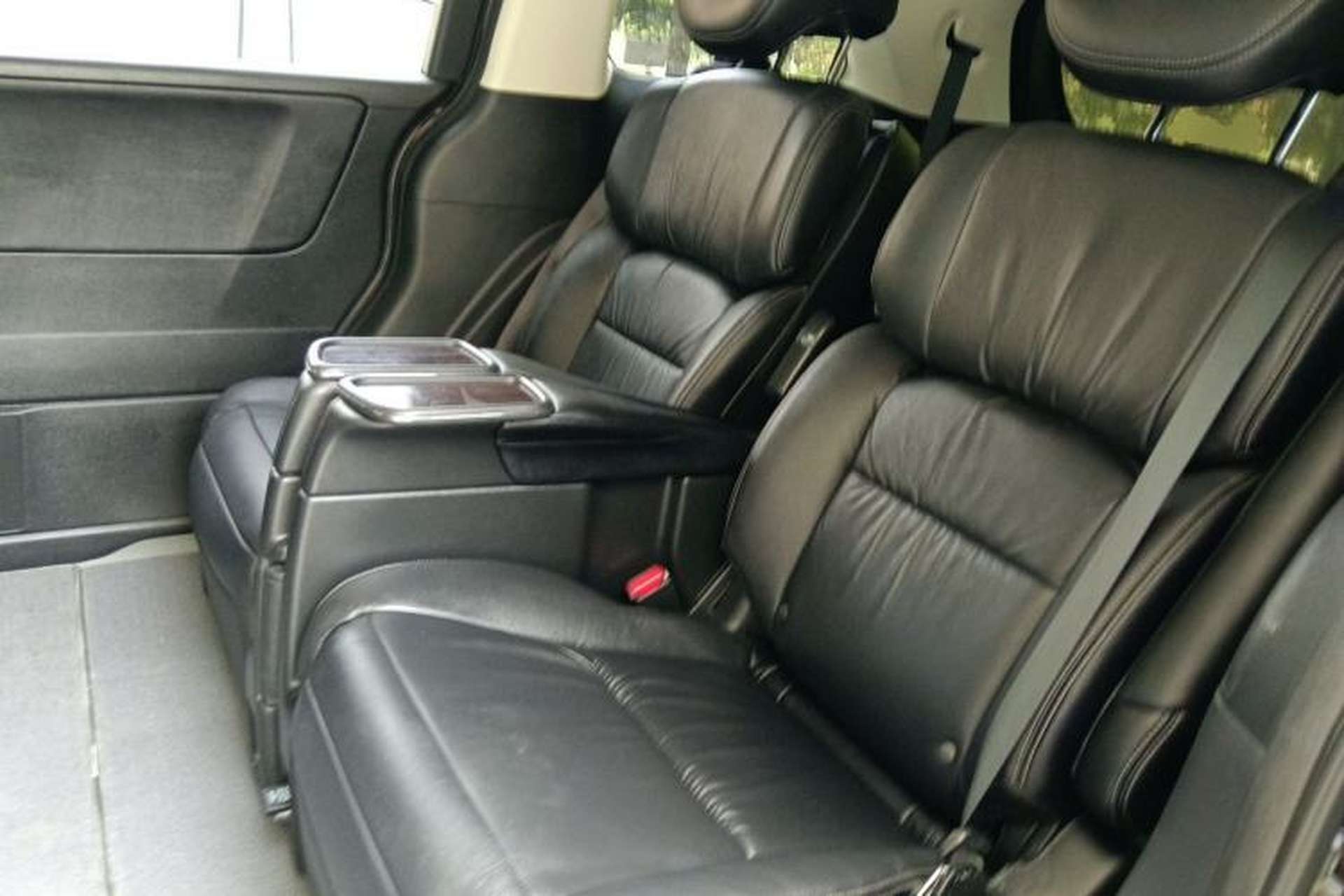 Used Honda Elysion 2016 2.4L Supreme Edition Left Rear Seat