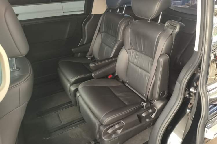 Used Honda Elysion 2016 2.4L Style Edition Left Rear Seat